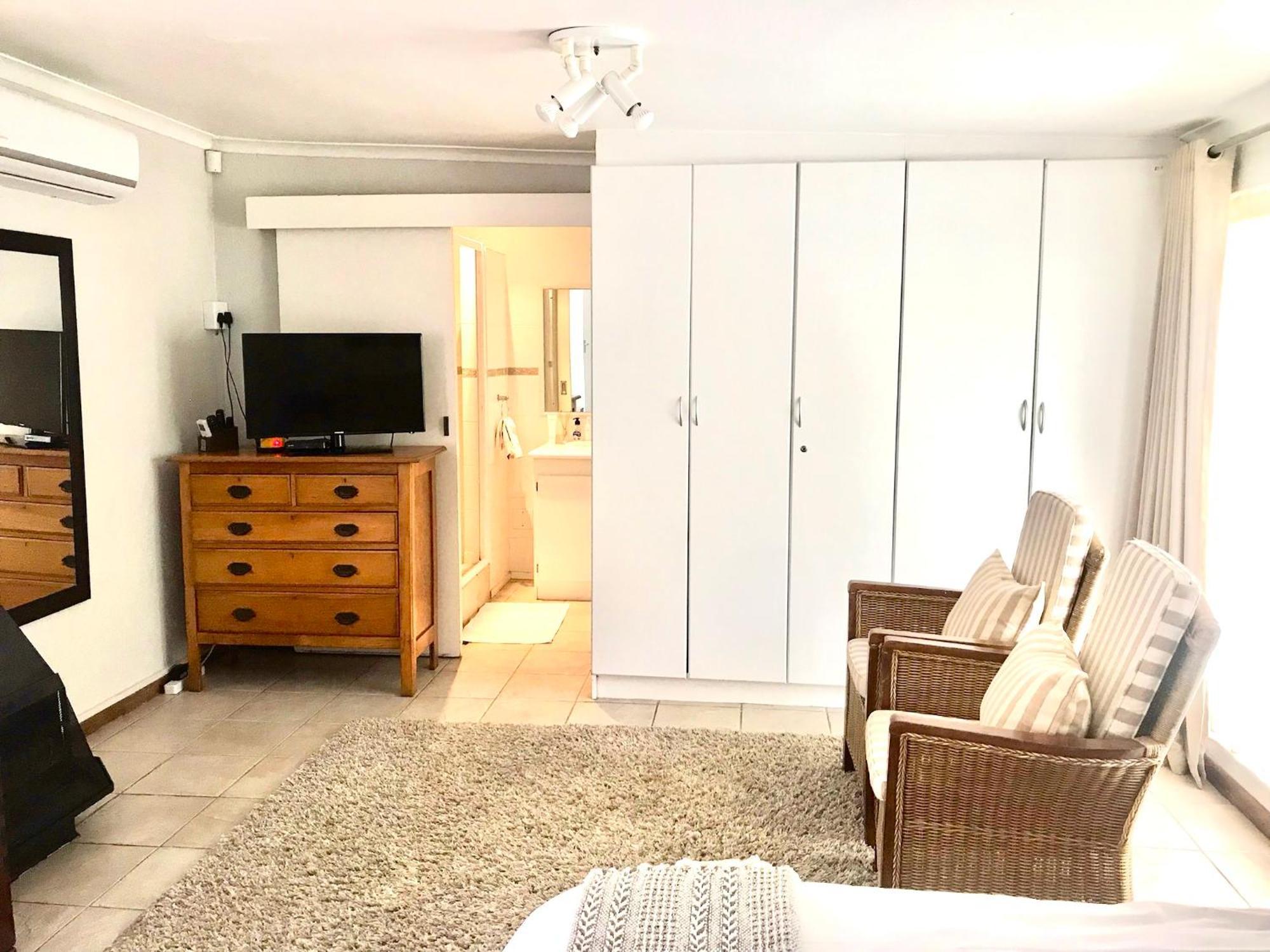 10Vdw Self Catering Apartments เดอร์บันวิลล์ ภายนอก รูปภาพ